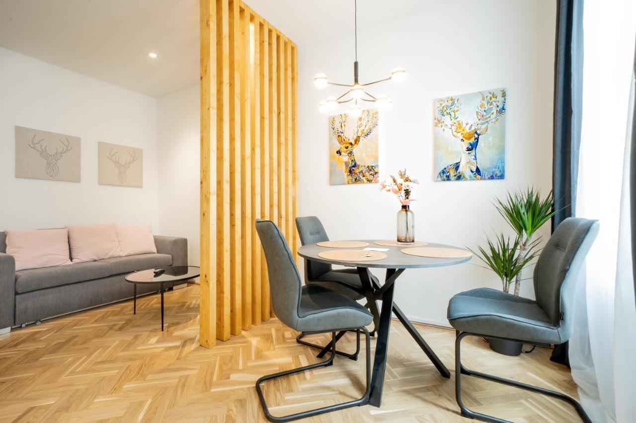 Comfortable, Balcony Apartment - Quick Access To Vienna'S Old Centre المظهر الخارجي الصورة